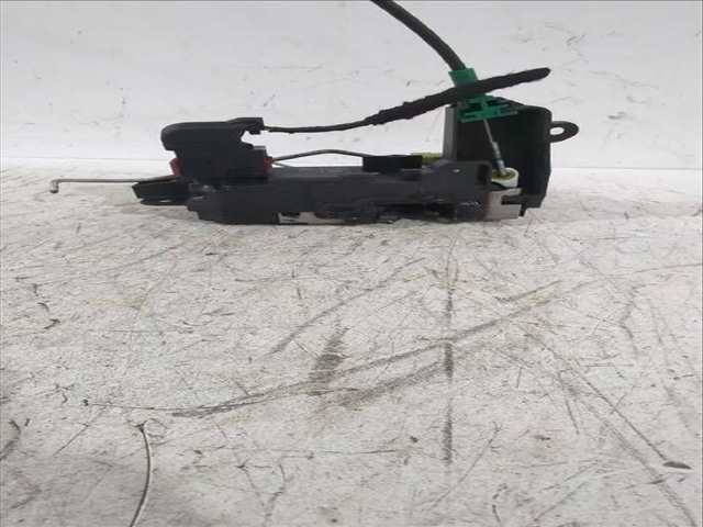 Foto 3ª: Cerradura Puerta Delantera Izquierda Opel Zafira 1.9 CDTI M75) 120CV [Z 19 DT] (2005)