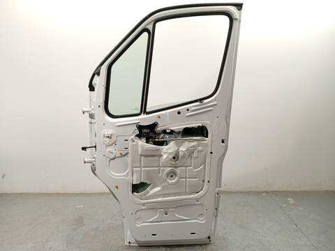 Foto 3ª: Puerta Delantera Derecha Mercedes Sprinter 419 CDI RWD 907.643 907.645 907.647) 190CV 140KW FURGONETA [654920] (2024)