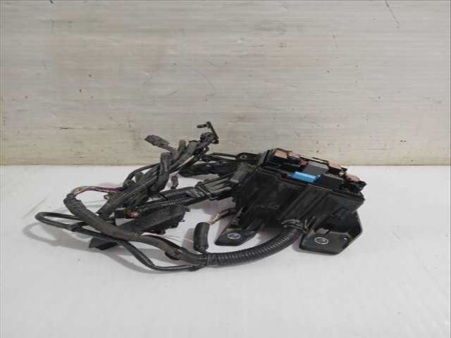Foto 3ª: Caja Reles Fusibles Toyota Corolla 1.8 HYBRID ZWE211) 122CV 90KW [2ZR-FXE] (2020)