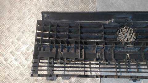 Foto 2ª: Rejilla Delantera Volkswagen Transporter CAJA CERRADA 61CV 45KW FURGONETA [1X] (1992)