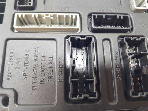 Foto 3ª: Centralita Motor ECU Renault Arkana TECHNO