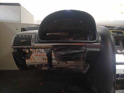 Foto 3ª: Salpicadero Peugeot 407 VERSION INDEFINIDA (2004)