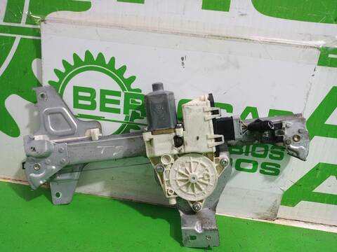 Elevalunas Manual Trasero Derecho Citroen C4 1.6 16V HDI 90CV