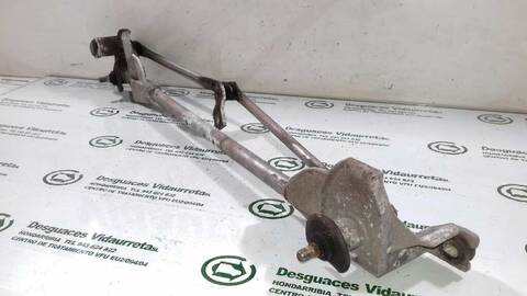 Foto 2ª: Brazo Limpia Delantero Izquierdo Nissan Navara DOUBLE CAB LE 4X4 171CV 126KW [YD25DDTI] (2005)