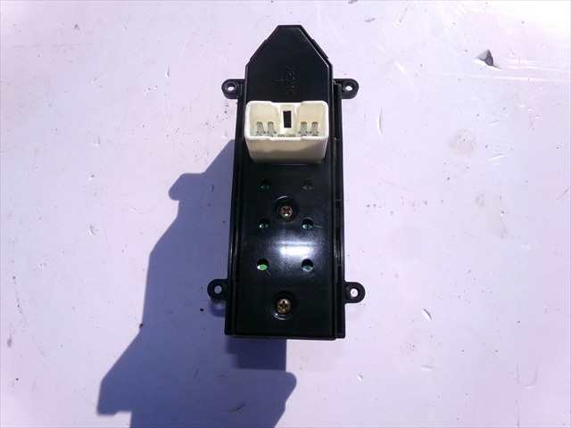 Foto 2ª: Botonera Elevalunas Hyundai Santa Fe 2.2 CRDI 2006-2009 [D4EB] (2006)