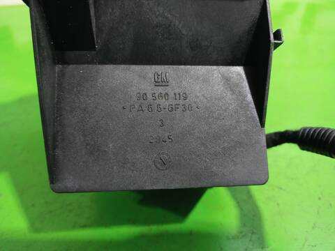 Foto 3ª: Caja Reles Fusibles Opel Zafira ELEGANCE 82CV 60KW [X20DTL] (2000)