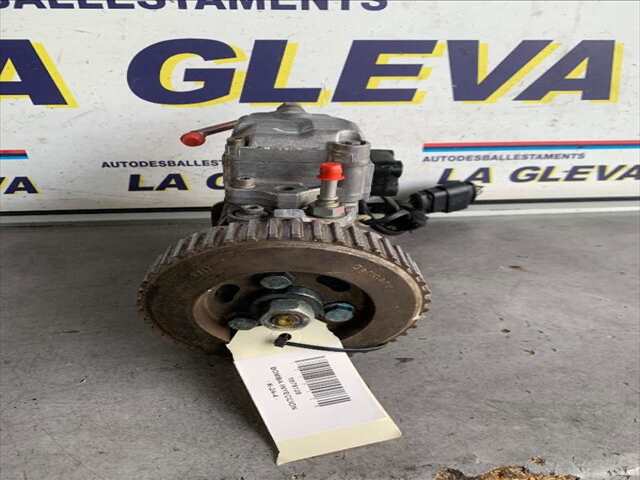 Foto 1ª: Bomba Inyeccion Volkswagen Golf 1.9 TDI 110CV [ASV] (2001)
