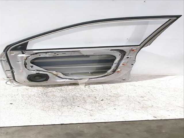 Foto 3ª: Puerta Delantera Derecha Hyundai Tucson 2.0 CRDI 113CV [D4EA] (2004)