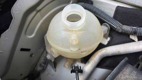 Deposito Expansion Peugeot 3008 ALLURE 131CV 96KW
