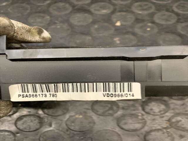 Foto 3ª: Cuadro de Instrumentos Citroen Xsara 1.600 HDI 90CV/66KW PICASSO [9HX] (2011)