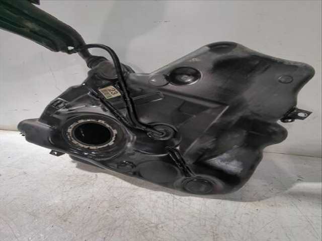 Foto 3ª: Deposito de Combustible Volkswagen Golf 2.0 TDI 140CV [BMM] (2003)