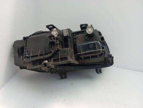 Foto 3ª: Faro Izquierdo Audi A4 2.0 AVANT 131CV 96KW [ALT] (2004)