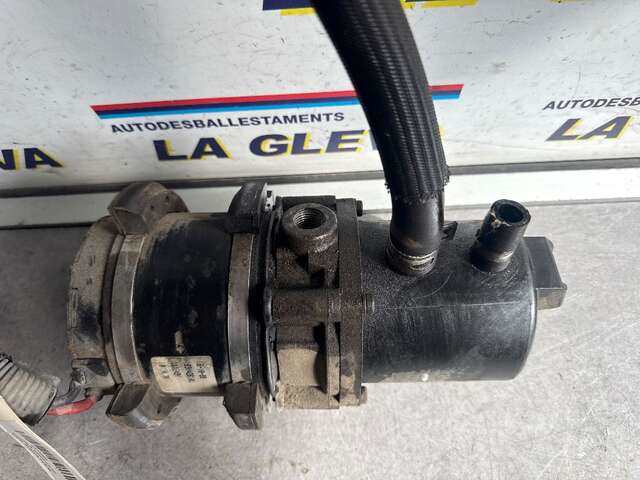 Foto 2ª: Bomba de Direccion Citroen Saxo 1.5 D 58CV [VJZ] (2000)