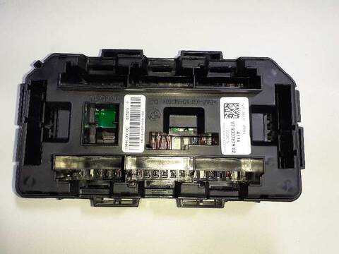 Foto 2ª: Caja Reles Fusibles Bmw Serie 1 114 116D ADVANTAGE 116CV 85KW [B37D15A] (2015)