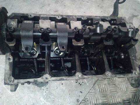 Foto 4ª: Culata Volkswagen Polo BASICO BERLINA 60CV 44KW [AEX/APG] (1998)