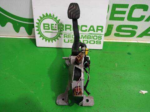 Foto 3ª: Pedal Embrague Nissan Qashqai ACENTA 140CV [HR13DDT] (2013)