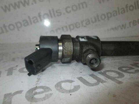 Foto 2ª: Inyectores Fiat Stilo VERSION INDEFINIDA (2001)