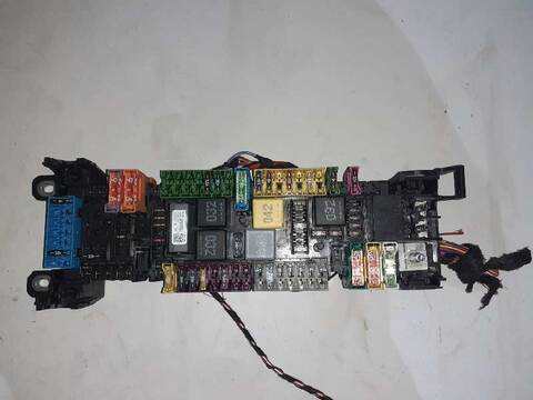 Caja Reles Fusibles Mercedes Clase V 200 136CV 100KW