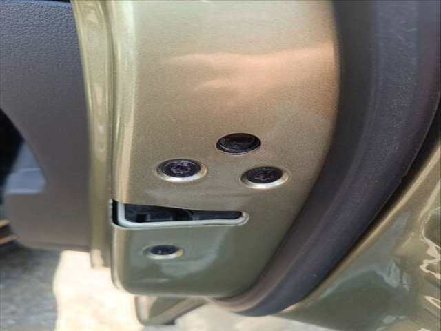 Cerradura Puerta Trasera Derecha Ford Kuga TITANIUM 140CV 103KW