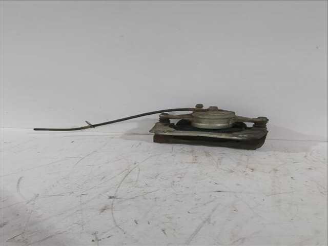 Foto 3ª: Pinza Freno Delantera Izquierdo Toyota Corolla 2.2 D-4D AUR10_) 177CV [2AD-FHV] (2004)