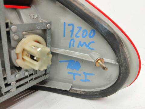 Foto 4ª: Piloto Trasero Izquierdo Mercedes Clase E 180 300 DIESEL 210.020) BERLINA 136CV 100KW [606] (1996)
