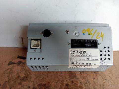 Foto 2ª: Pantalla Multifuncion Mitsubishi Grandis 2.0 DI-D INFORM 136CV (2004)