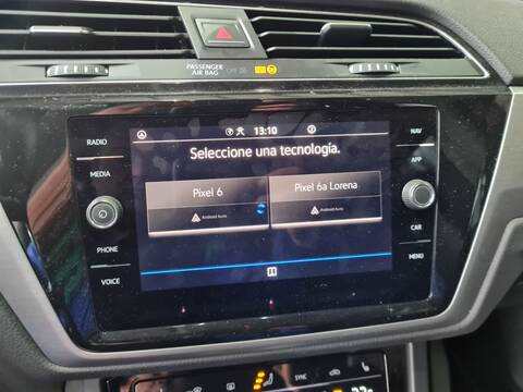 Foto 2ª: Pantalla Multifuncion Volkswagen Touran LIFE 149CV 110KW [DXPA] (2024)