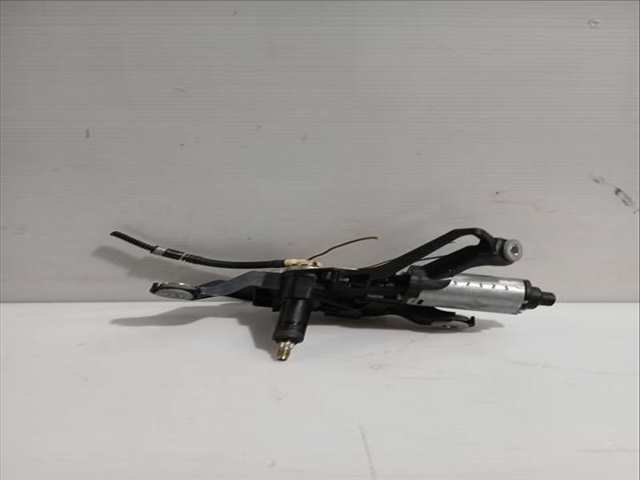 Foto 3ª: Motor Limpia Trasero Bmw Serie 1 120 D E87) [N47 D20 A,N47 D20 C] (2007)