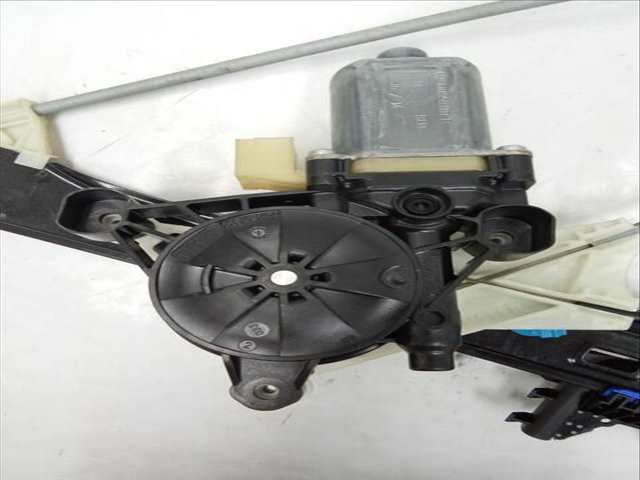Foto 4ª: Elevalunas Eléctrico Delantero Derecho Audi A3 1.4 TFSI 125CV 92KW [CXSB,CZCA] (2014)