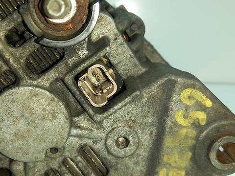 Foto 3ª: Alternador Dacia Sandero K7JA7 (2008)