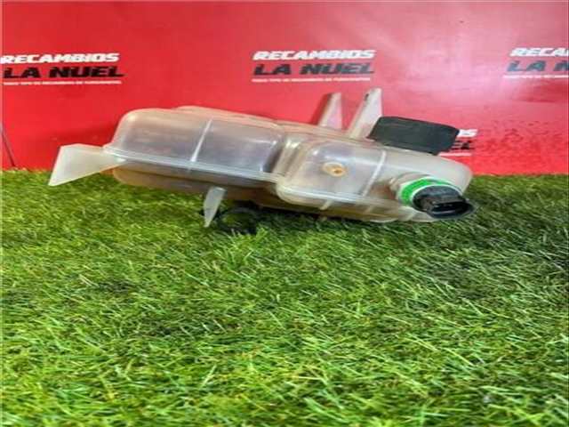 Foto 3ª: Deposito Expansion Iveco Daily FG 33 S V BATALLA 3520 DIESEL SCR 136CV 100KW FURGON [F1AGL411J*C] (2018)