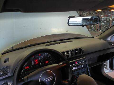 Foto 1ª: Salpicadero Audi A4 AWX BERLINA (2001)