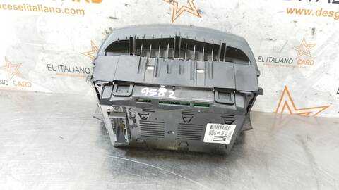 Foto 4ª: Pantalla Multifuncion Opel Zafira ENERGY 110CV 81KW [A17DTJ] (2011)