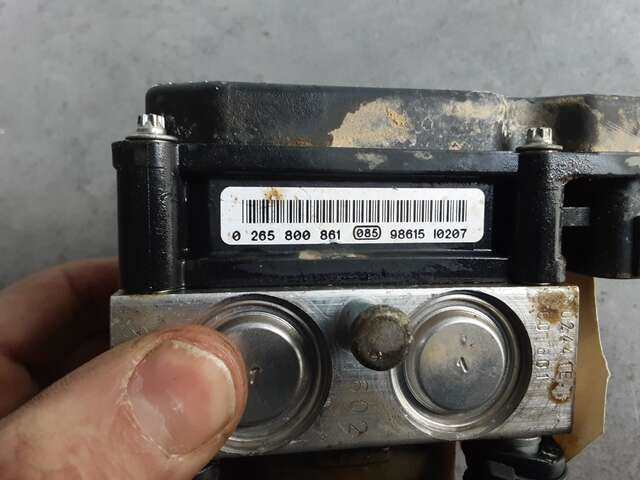 Foto 2ª: Centralita Abs Peugeot Partner 1.6 HDI 75CV 0CV [9HT] (2009)