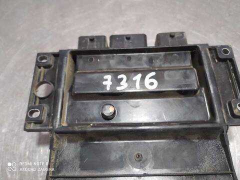 Foto 3ª: Centralita Motor ECU Renault Kangoo AUTHENTIQUE 86CV 63KW [K9K802] (2008)