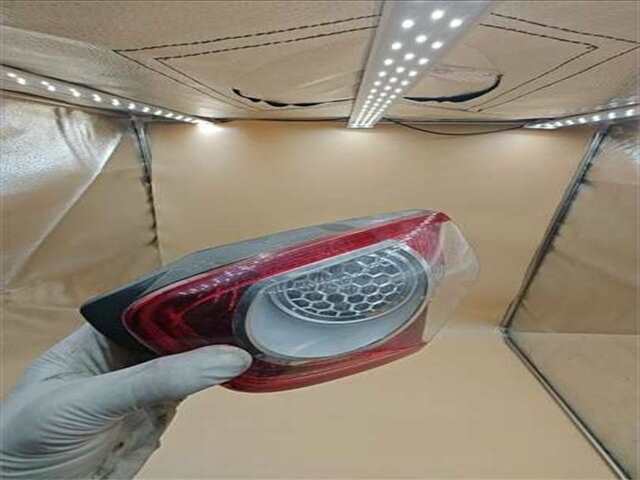 Piloto Portón Derecho Ford Kuga 2.0 TREND [2.0 LTR. - 100 KW TDCI CAT]