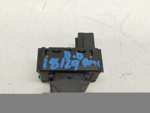 Foto 3ª: Botonera Elevalunas DS 4 BASIS 120CV 88KW [BH01] (2017)