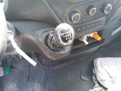 Foto 4ª: Palanca de Cambio Iveco Camion D 35S12 [F1AGL411XE] (2021)