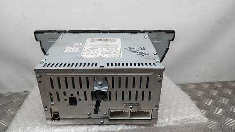 Foto 2ª: Sistema Audio Radio CD Hyundai i20 1.2 84CV 62KW [G4LA] (2015)