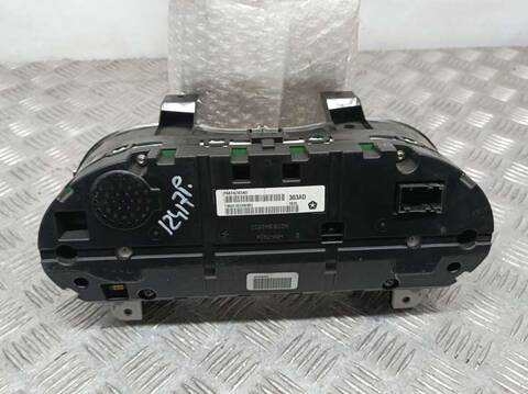 Foto 3ª: Cuadro de Instrumentos Jeep Cherokee LIMITED 4WD 200CV 147KW [LAU61RRBLK,ORU8THDI] (2015)