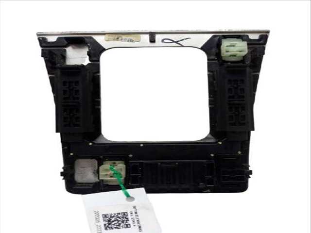 Foto 2ª: Botonera Elevalunas Mercedes Clase E 180 E 220 CDI 210.006) (1995)