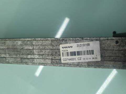 Foto 2ª: Intercooler Volvo V40 MOMENTUM 114CV 84KW [D4162T] (2015)