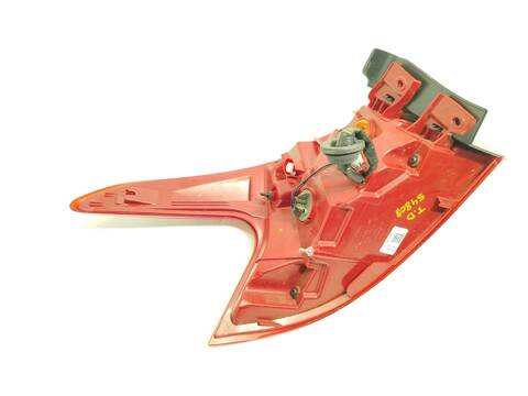 Foto 3ª: Piloto Trasero Derecho Hyundai i20 1.0 T-GDI 101CV 74KW [G3LF] (2024)