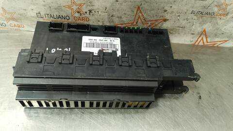 Foto 4ª: Caja Reles Fusibles Mercedes Clase E 180 E 320 CDI 211.026) BERLINA 204CV 150KW [648961] (2003)
