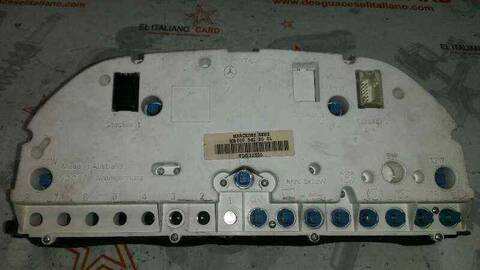 Foto 4ª: Cuadro de Instrumentos Mercedes Vito CAJA CERRADA