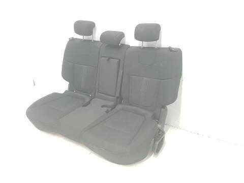 Foto 2ª: Asiento Trasero Central Hyundai Tucson HIBRIDO-SUAVE 112 KW 152CV [D4FE] (2015)