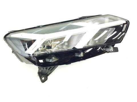 Faro Derecho Dacia Sandero STEPWAY EXTREME GO 130CV 97KW