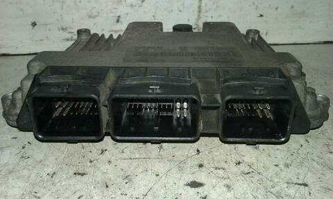 Foto 3ª: Centralita Motor ECU Renault Scenic 1.9 DCI DIESEL 120CV 88KW [F9Q D8] (2005)