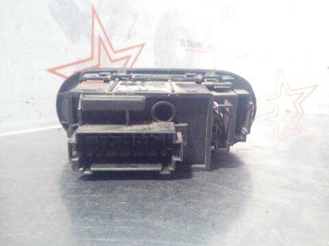 Foto 2ª: Mando Luces Volkswagen Sharan 174CV 128KW (1995)