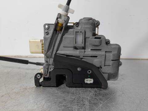 Foto 2ª: Cerradura Puerta Delantera Derecha Volkswagen Passat 2.0 TDI BERLINA 140CV 103KW [CBA] (2008)